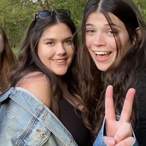 Meet your Posher, Alexandra